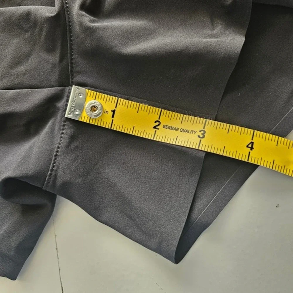 NWT Athleta Hustle 3